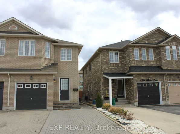 1318 Mowat Ln, Milton, ON L9T 6C2