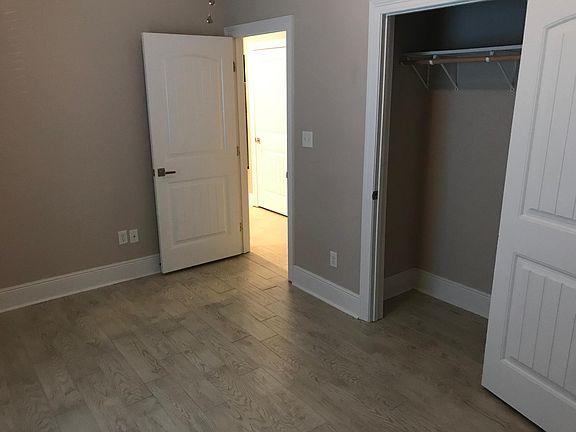 5th image of 1551 E Main St #2