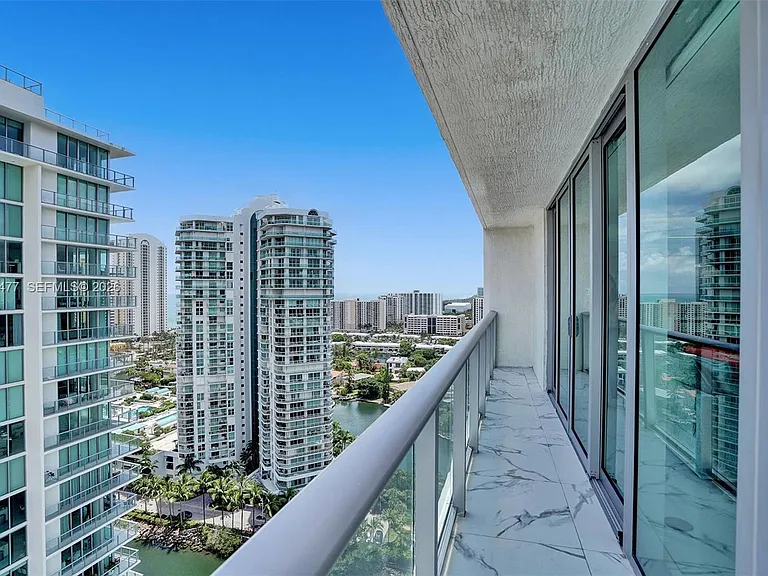 330 Sunny Isles Blvd #5-2207 — Photo 15