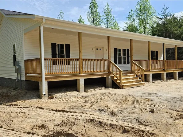 2255 Holly Farms Rd, Rice, VA 23966