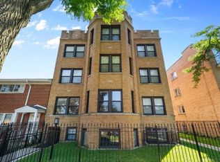 6227 N Hermitage Ave APT 2E, Chicago, IL 60660