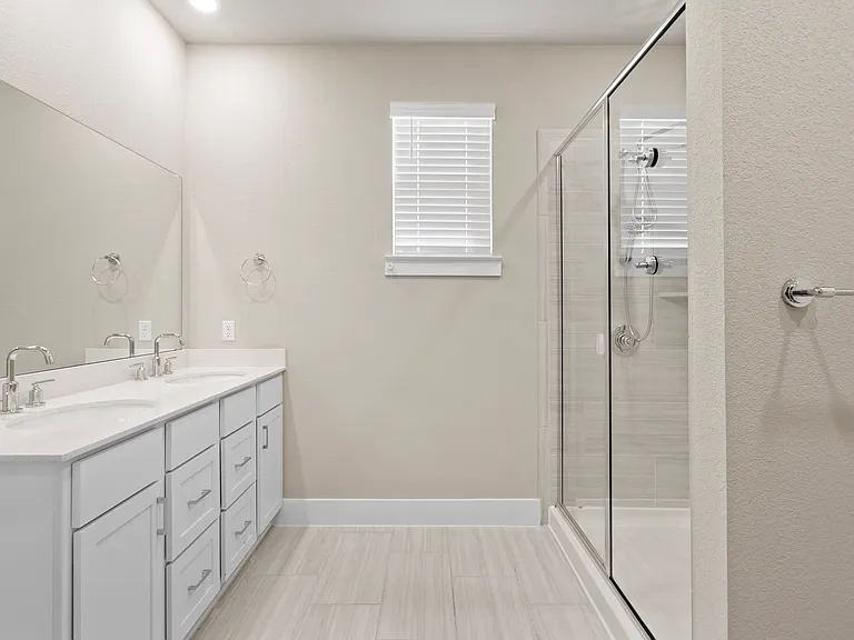 15701 Oglethorpe Dr #100 — Photo 25