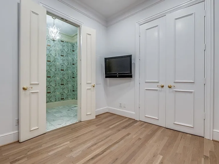 3535 Gillespie St #507 — Photo 16