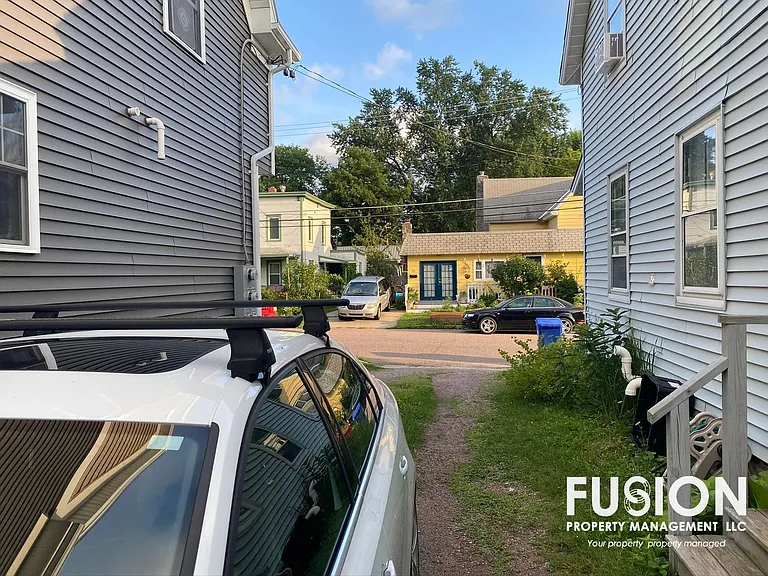 54 Elm St — Photo 9