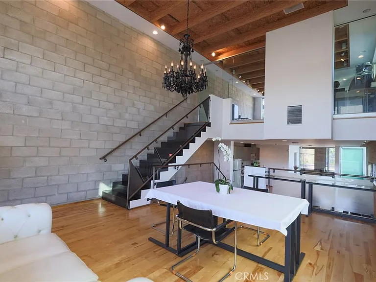 6615 Melrose Ave #1 — Photo 10