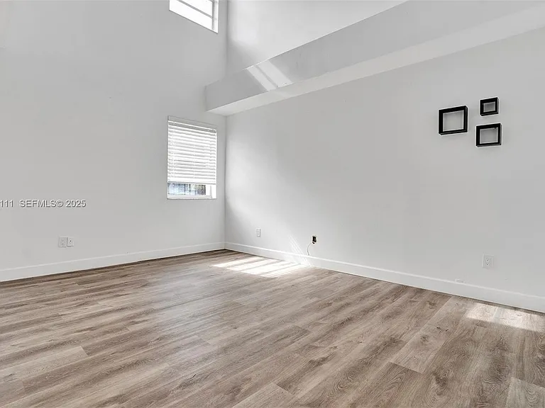 20985 SW 84th Ave — Photo 18