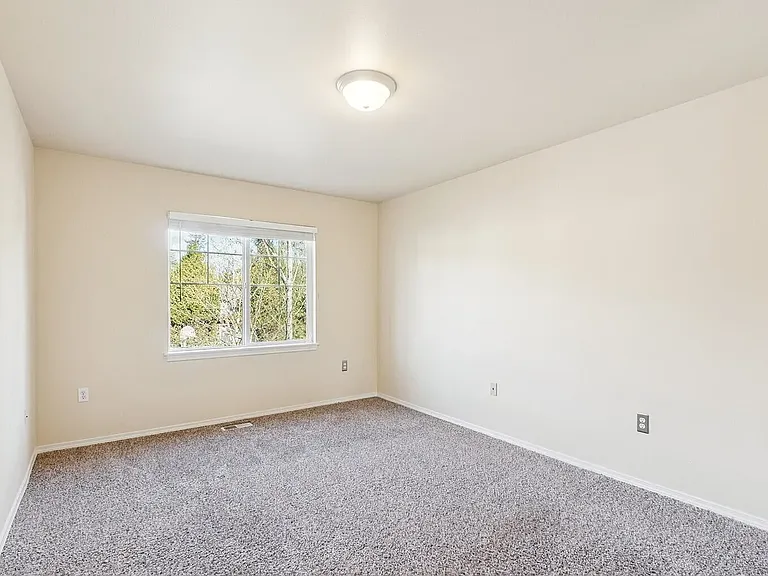 28441 33rd Ln S — Photo 9