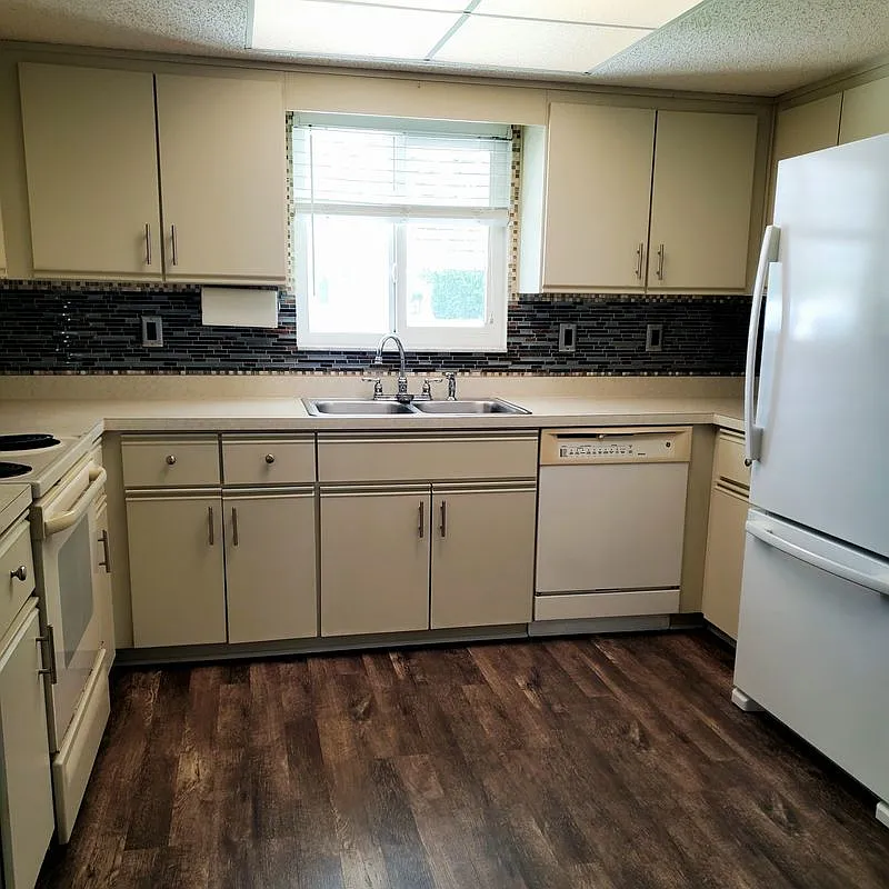2 bed, 1.5 bath, 960 sqft, $1,400 — Photo 3