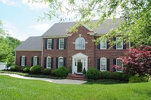 1st image of 5865 Salisbury Dr