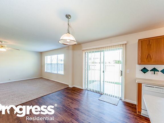 5th image of 17634 S Summit Canyon Dr