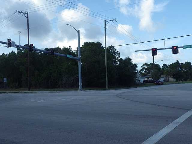 1st image of 2009 SW Bayshore Blvd