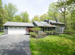 4 Heather Ridge Rd, Averill Park, NY 12018