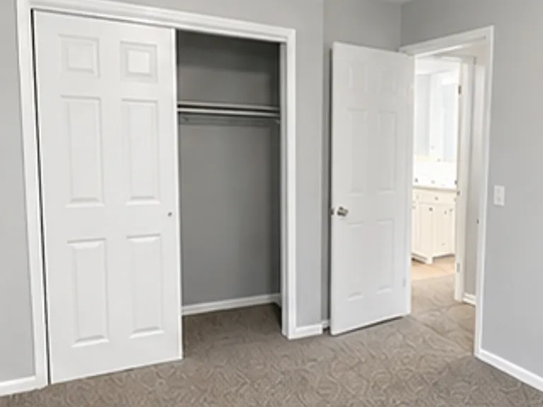 290 W National Dr — Photo 10