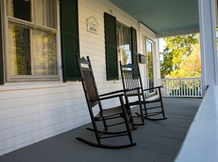 12 Howard Ave, Foxboro, MA 02035