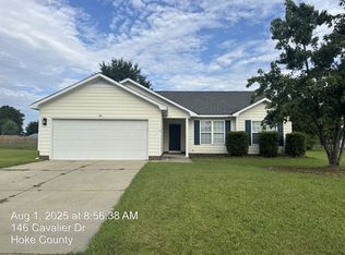 146 Cavalier Dr, Raeford, NC 28376