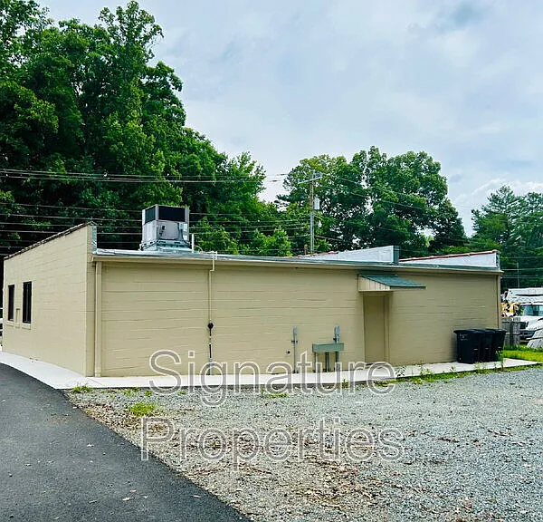 1821 Seymour Dr — Photo 30
