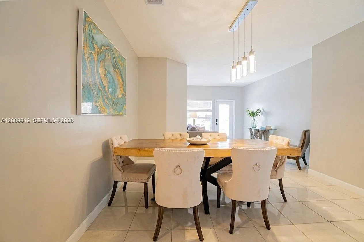 Mirens Place — Photo 4
