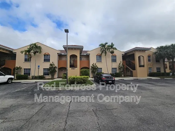 4167 Castilla Cir APT 204, Fort Myers, FL 33916