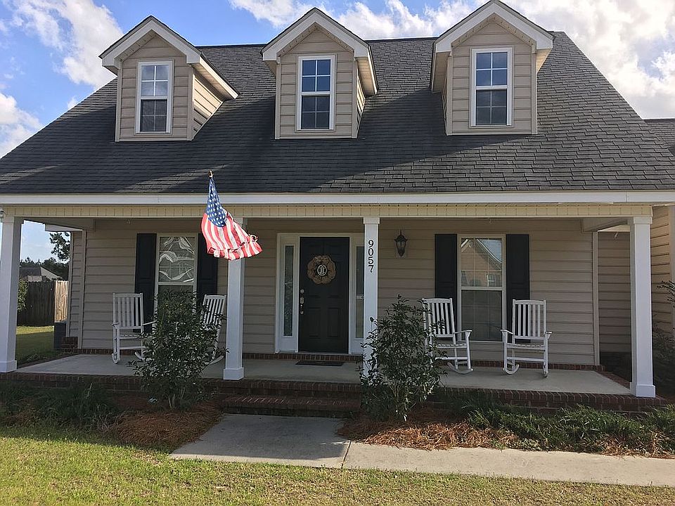 1st image of 9057 Oakfield Dr