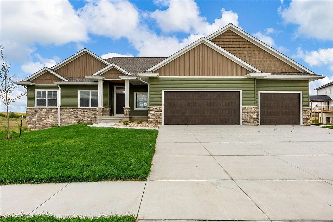 1215 Osage Ln, North Liberty, IA 52317 MLS 202303158 Zillow