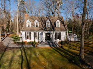 9741 Bending Oak Dr, Midlothian, VA 23112