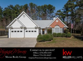 15 Moonlight Dr, Acworth, GA 30102