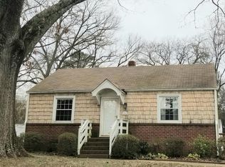 1512 Fort Hill Dr, Richmond, VA 23226