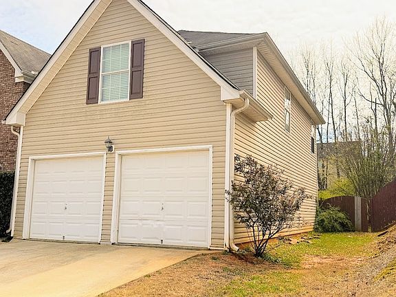 4th image of 3875 Hadley Rd