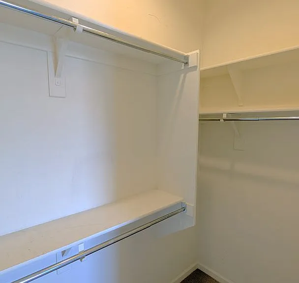 2477 W Market Pl #11 — Photo 33