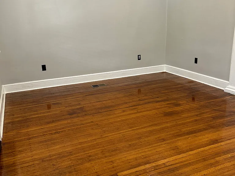 954 Picheloup Pl — Photo 13