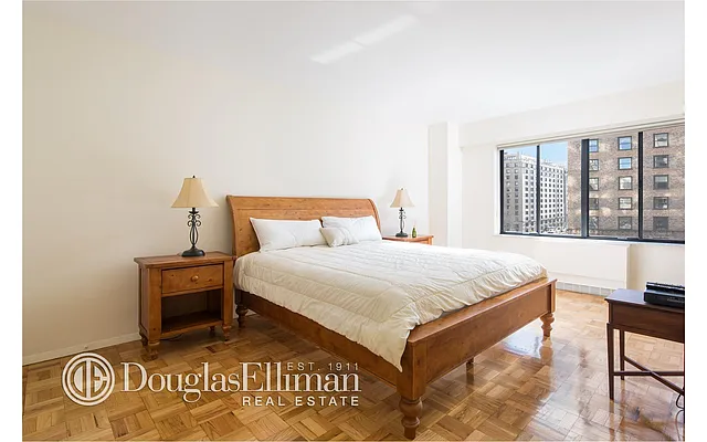 Rented by Douglas Elliman | media 26
