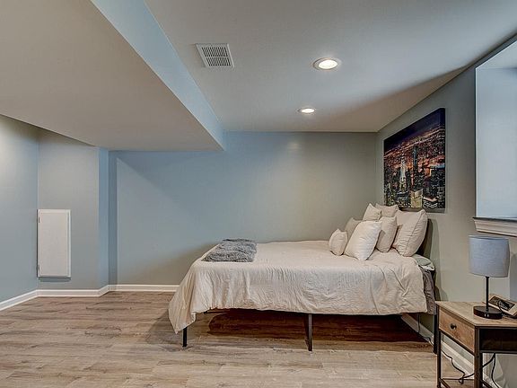 3rd image of 502 S 50th St