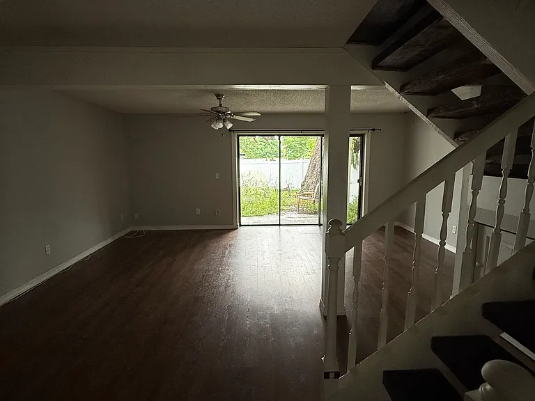 772 Fairwood Ln — Photo 6