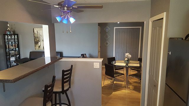 2nd image of 3010 Matthew Ln APT A2