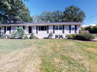 5911 Poyntz Pl, Alexandria, VA 22310