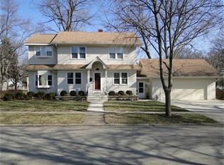 741 Illinois St, Geneva, IL 60134