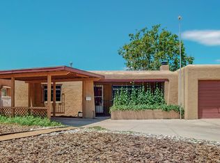 1417 Jefferson St NE, Albuquerque, NM 87110