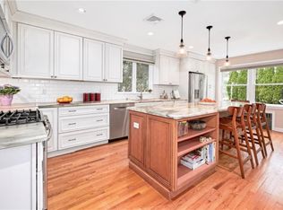 149A Clarence Rd, Scarsdale, NY 10583
