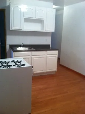 Rented by Veracity NYC LLC | media 15