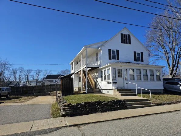 4 Laurel St #B, Sanford, ME 04073