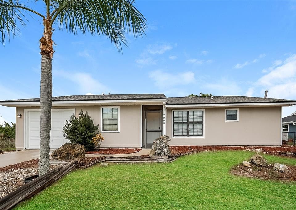 1st image of 7098 SUNNYBROOK BOULEVARD