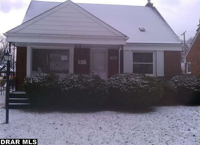 1st image of 25655 W Hills Dr