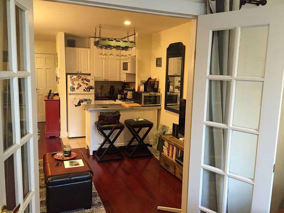 1st image of 135 E 17th St APT 4D