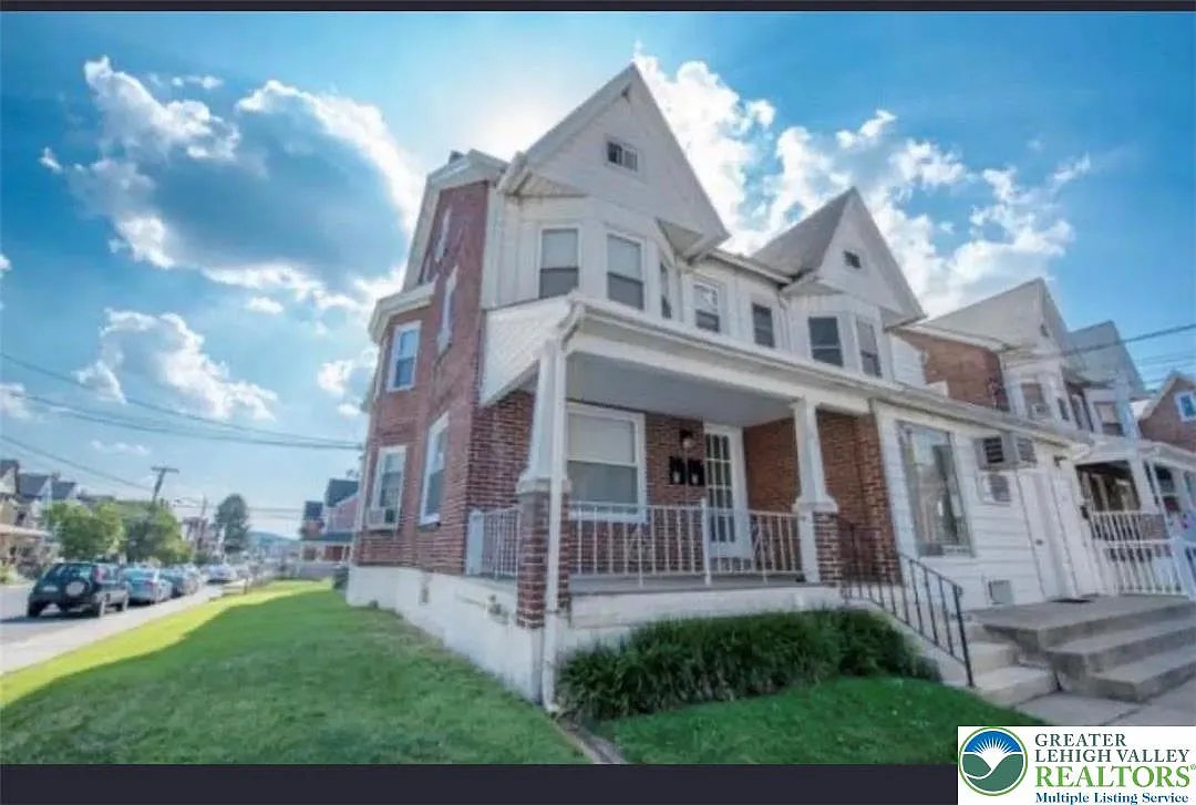 1 bed, 1000 sqft, $1,495 — Photo 1