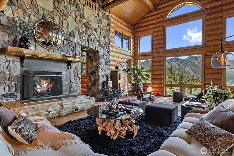 5th image of 8355 Mountain Home Road