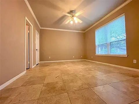 5th image of 2255 Braeswood Park Dr APT 164