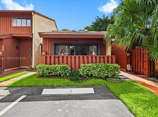 458 SE 11th Ter, Dania Beach, FL 33004