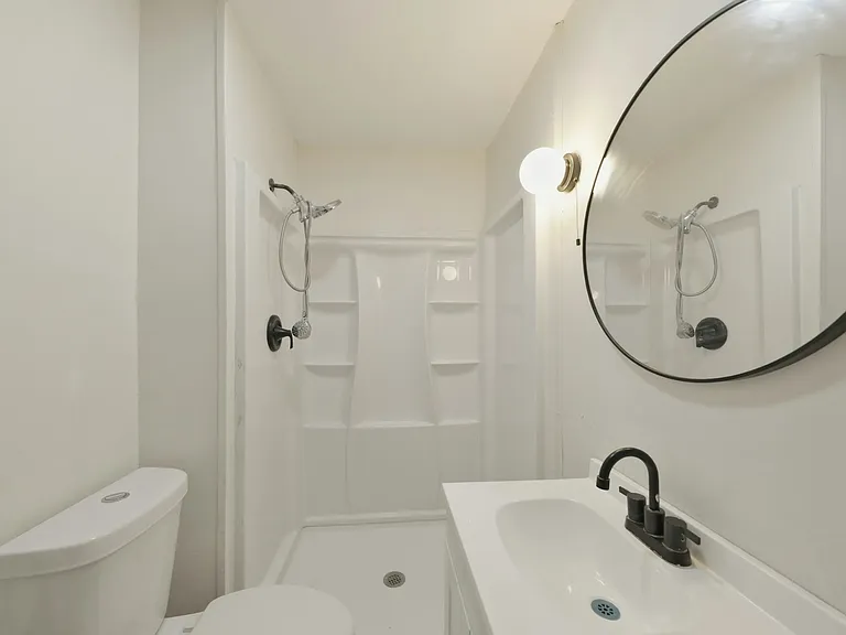 1400 Woodlawn Ave #1400 — Photo 11