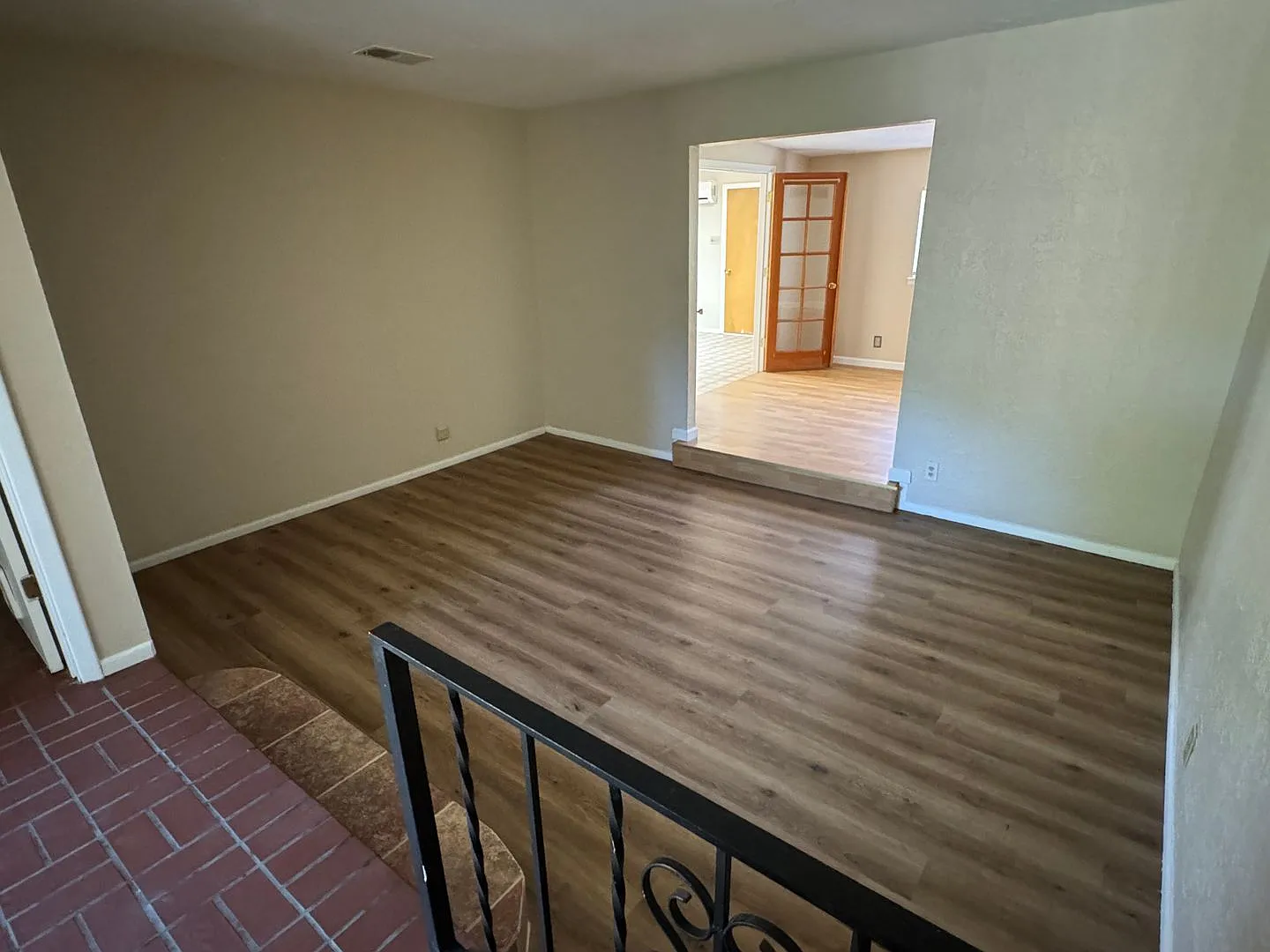 3 Bedroom, 2 Bathroom Home near Osuna & San Pedro — Photo 4