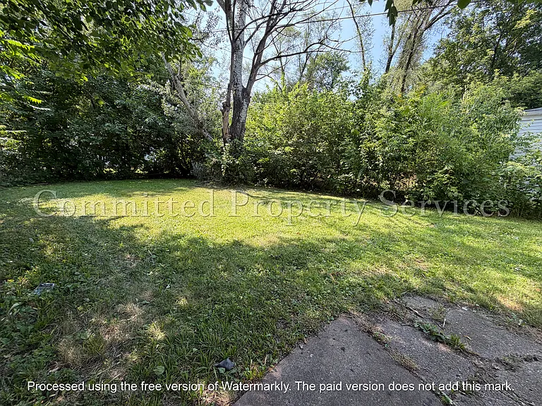19739 Oakfield St — Photo 10